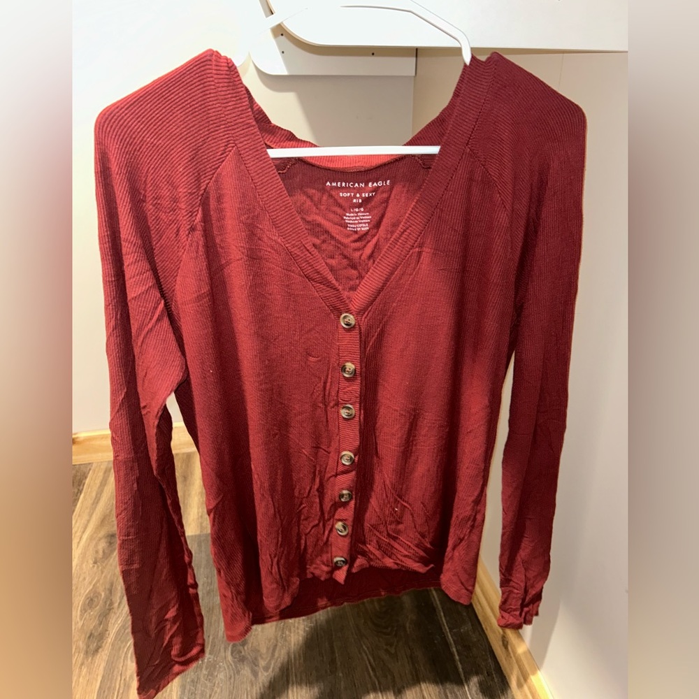 AE Long Sleeve Top